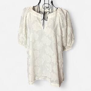 Anne Klein White Floral Textured V-Neck Blouse - Size Medium